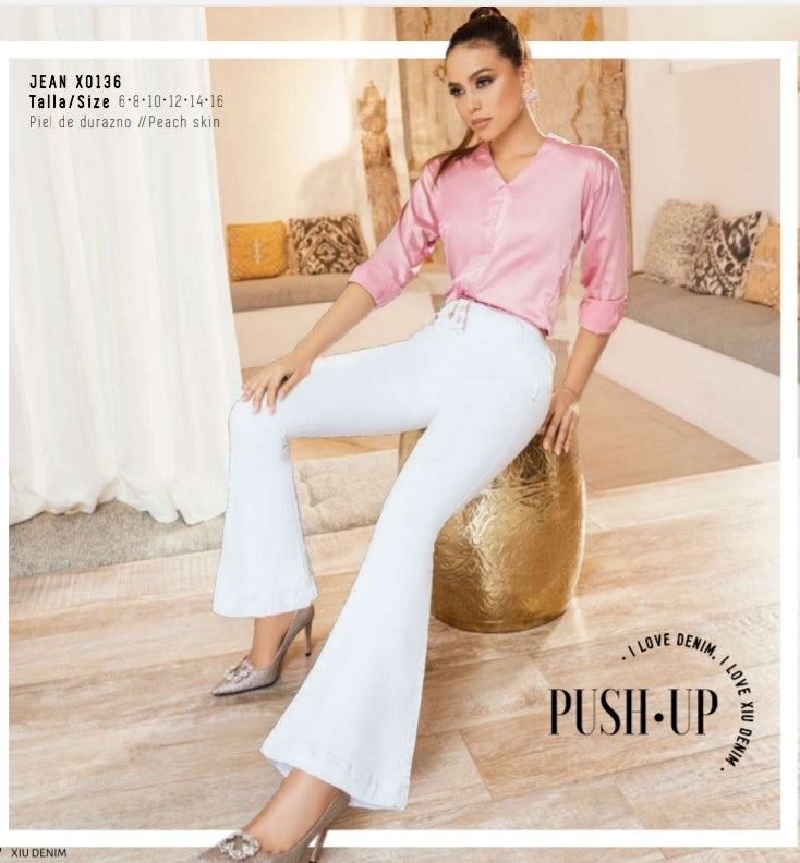 BUTT-LIFTING JEANS BY XIU