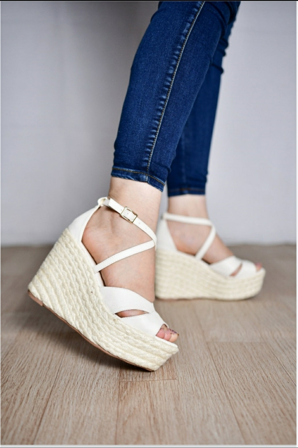 EDINOVA SHOES
