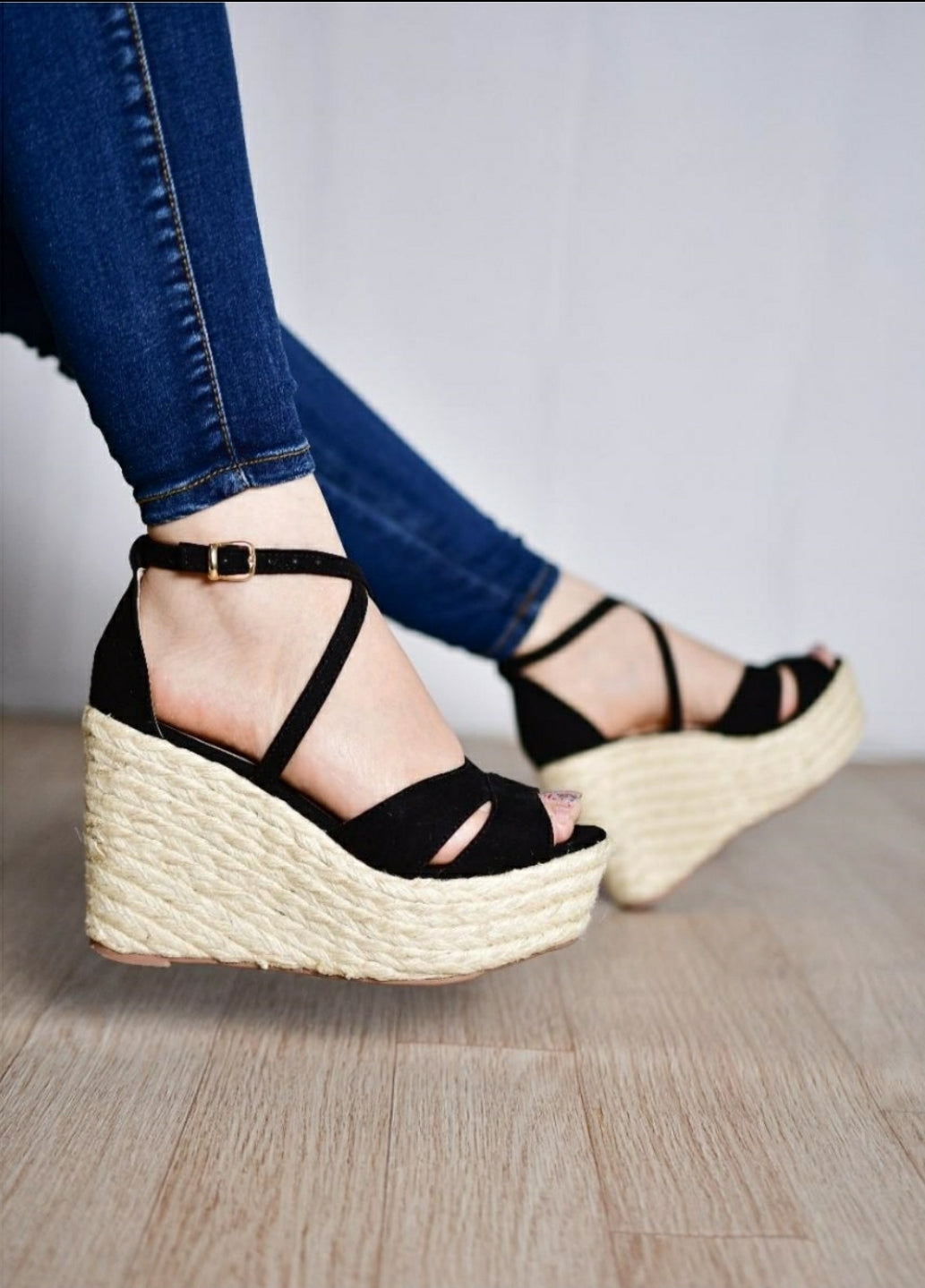 EDINOVA SHOES