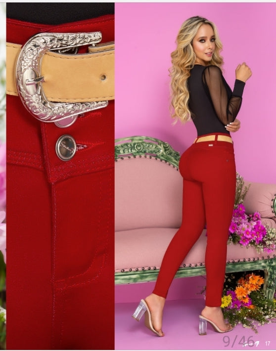 SEVEN BUTT- LIFTING JEANS