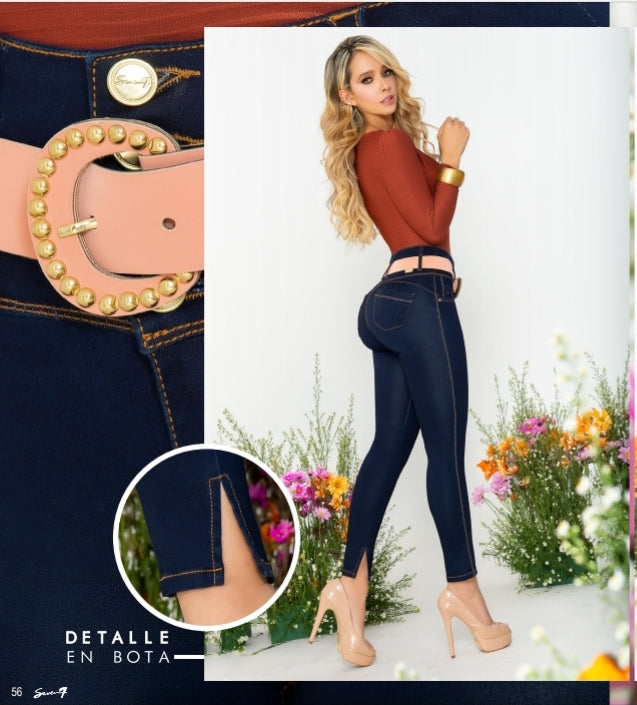 SEVEN BUTT-LIFTING JEANS