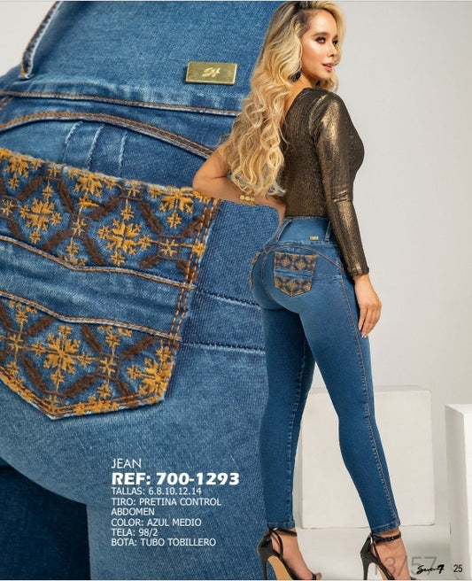 SEVEN BUTT-LIFTING JEANS